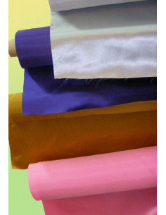 Tejido de raso poliéster