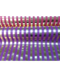 Tela de punto brillante con rayas doradas