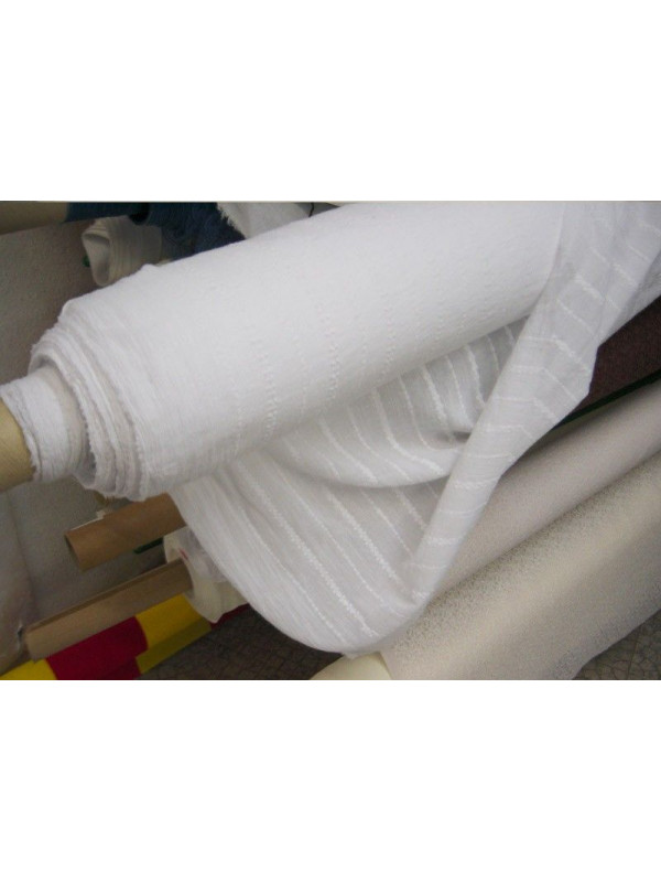 Tela algodon con rayas bordadas