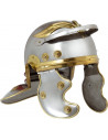 Casco de romano de hierro