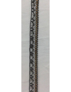 Puntilla negra con dorado