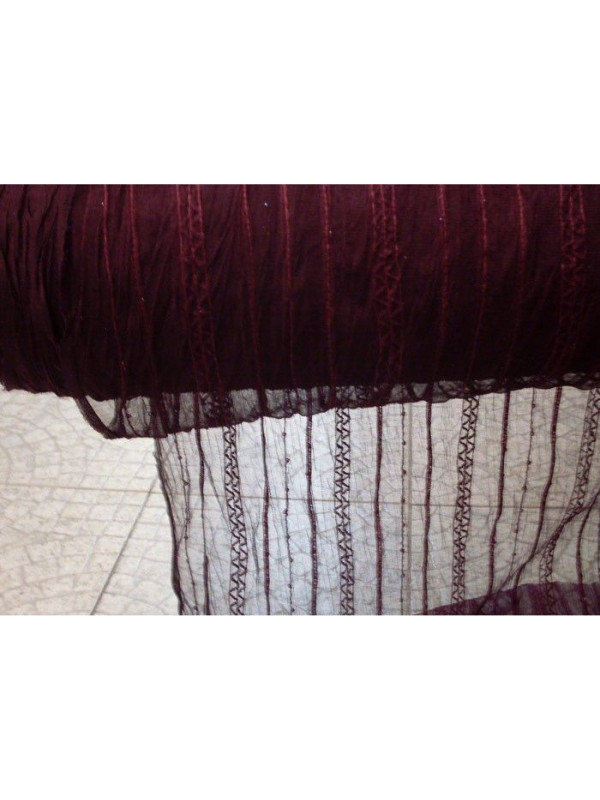 Tul bordado con lentejuelas