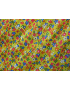 Tejido punto con flores