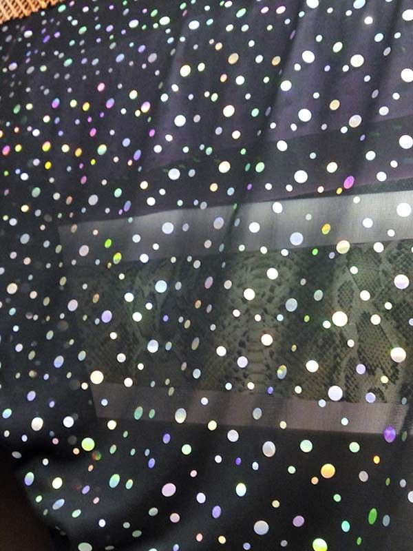 Tela de gasa elástica topos iris