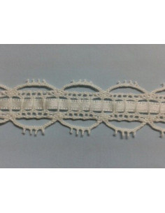 Entredos de bolillo beig 1625