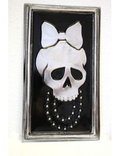 Cuadro de calavera con lazo