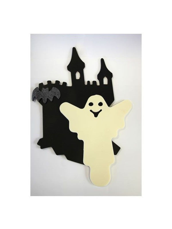 Castillo con fantasma decorativos