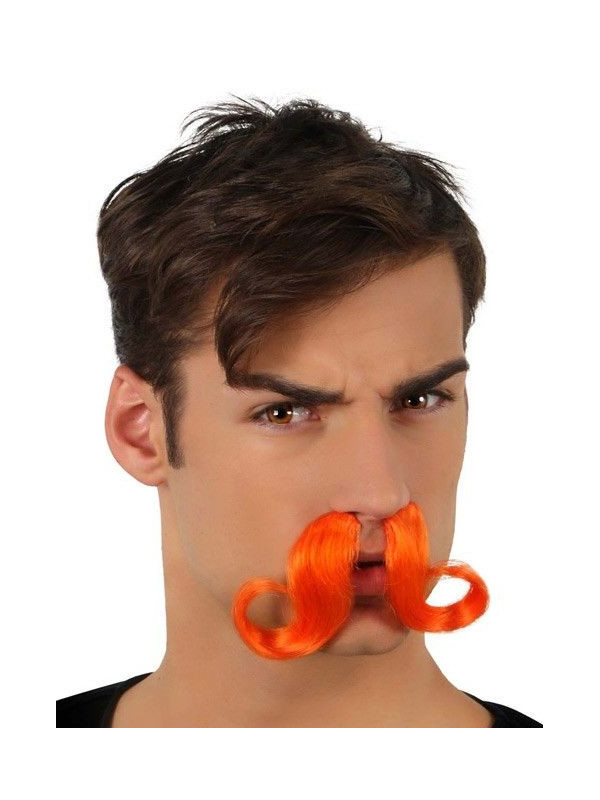 Bigote vikingo pelirrojo