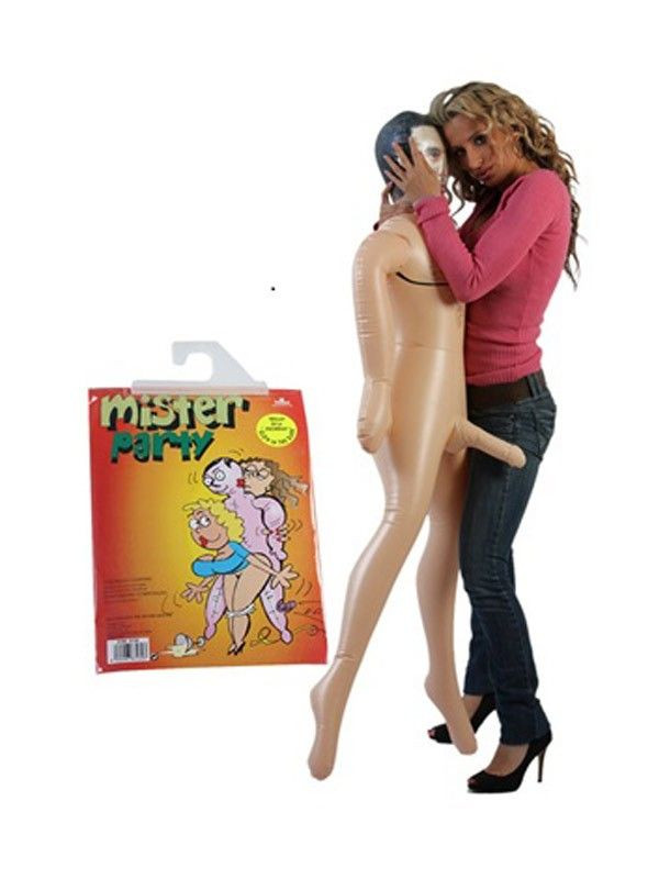 Muñeco hinchable con pene