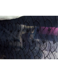 Tela tul tupida elástica azul con bordado negro