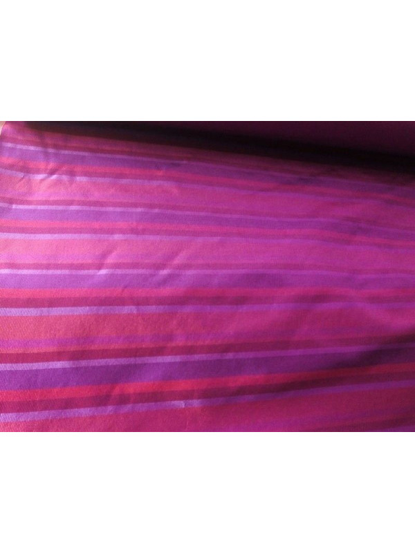 Tela brocada regional maravedi 15934