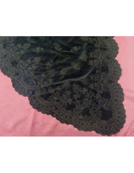 Mantilla o media luna