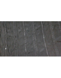 Tejio de licra bordada y con lentejuelas