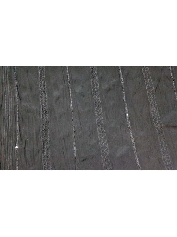 Tejio de licra bordada y con lentejuelas