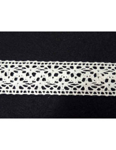 Puntilla bolillo entredos 637-E