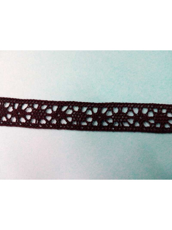 Encaje entredos bolillo negro