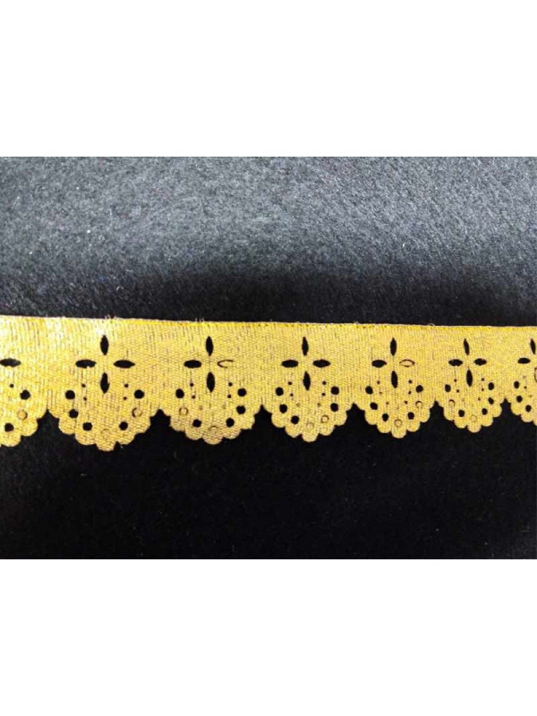 Puntilla lame dorada