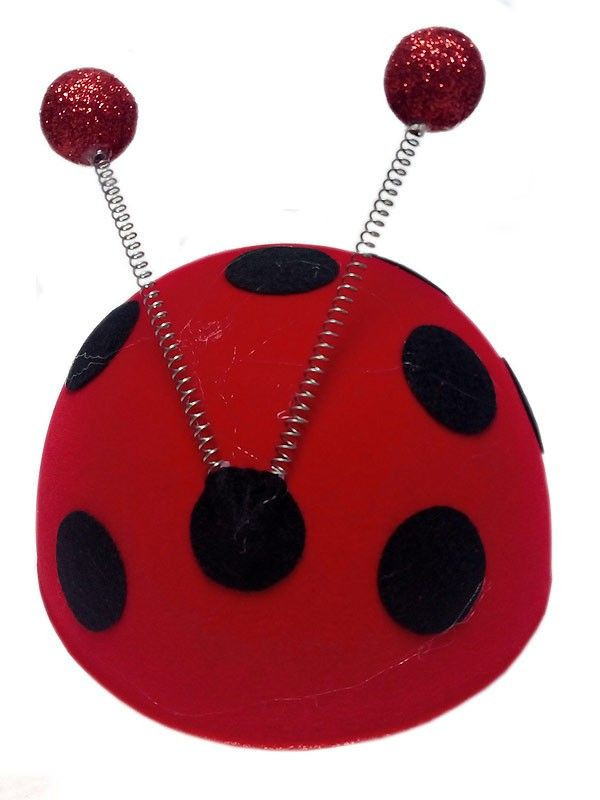 Casquete de mariquita con bolas