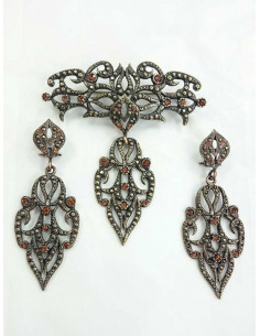 Conjunto bisutería regional...