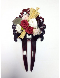 Peineta floreada traje...