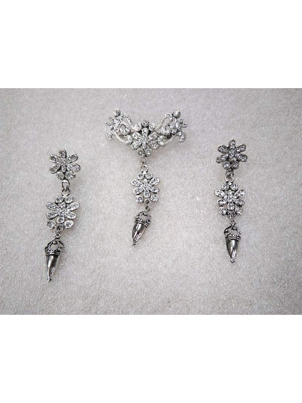 Conjunto bisutería regional flores blanco