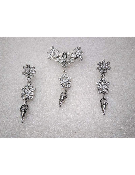 Conjunto bisutería regional flores blanco