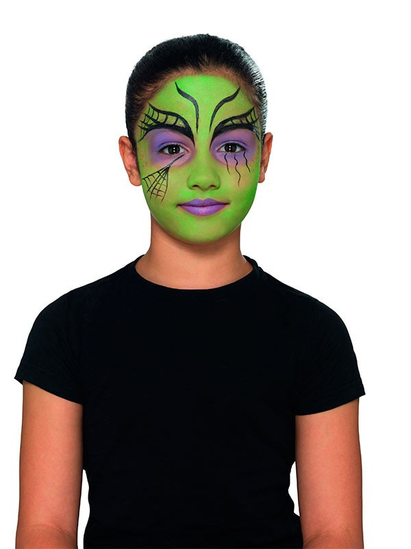 Kit maquillaje bruja infantil paso 3