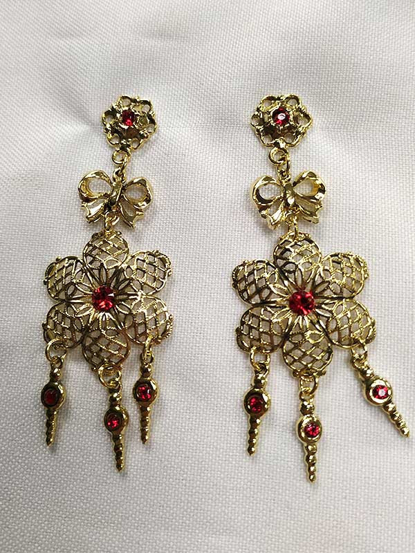 Pendientes dorados regionales 17322
