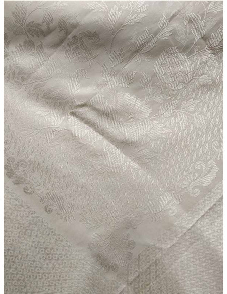 Pañuelo para traje regional blanco detalle