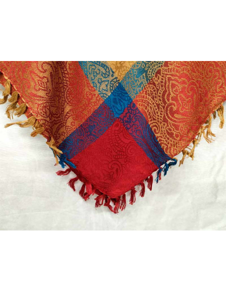 Pañuelo para traje regional rojo detalle