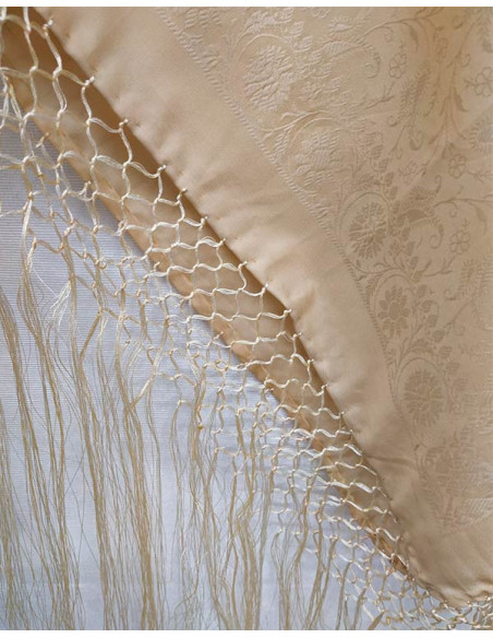 Pañuelo regional con fleco crudo fleco