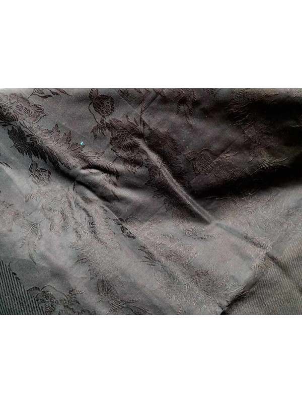 Pañuelo para traje regional negro estampado