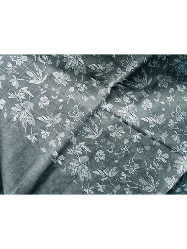 Pañuelo para traje regional gris detalle