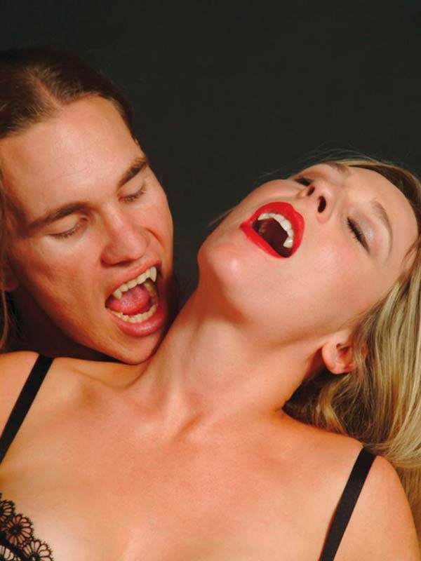 Colmillos vampiro del amor unisex