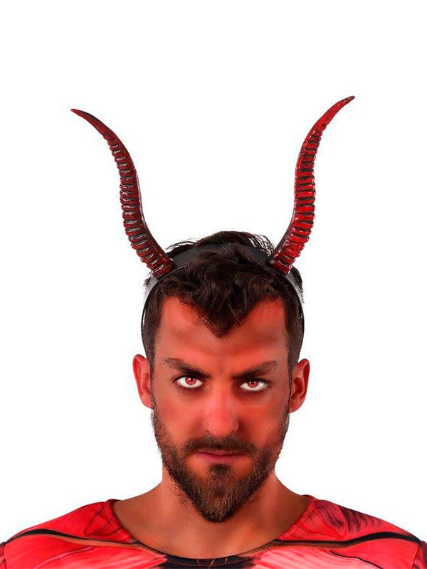 Cuernos de diablo rojos