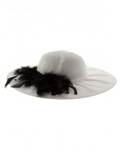 Pamela con marabú negra 2