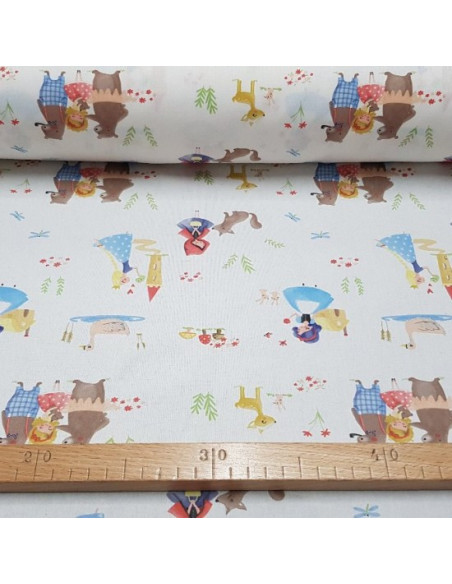 Tela personajes de cuento medidas