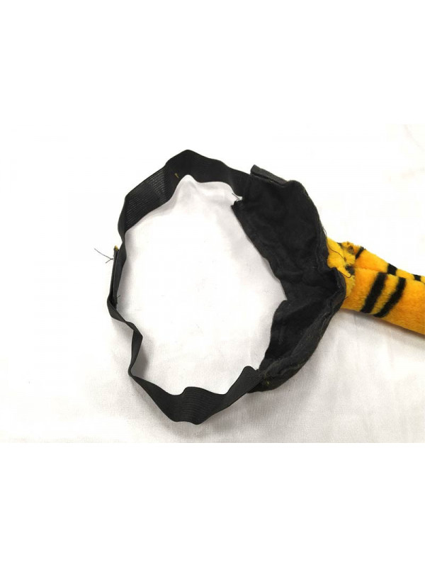 Cola de animal tigre detalle