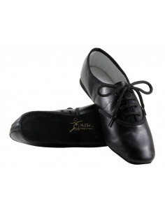 Zapatilla para baile regional