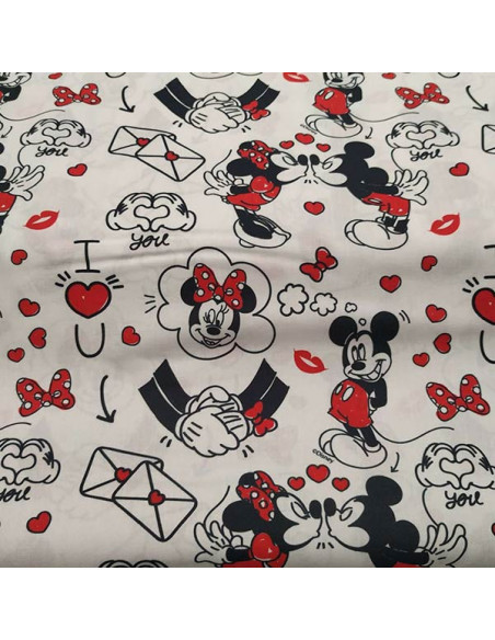 Tela Mickey y Minnie corazones