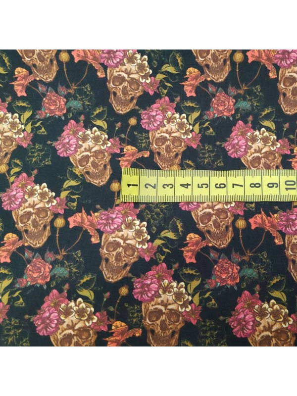 Tela calaveras y floral rosa medidas