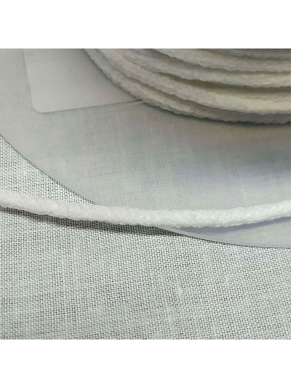 Goma para mascarillas blanca