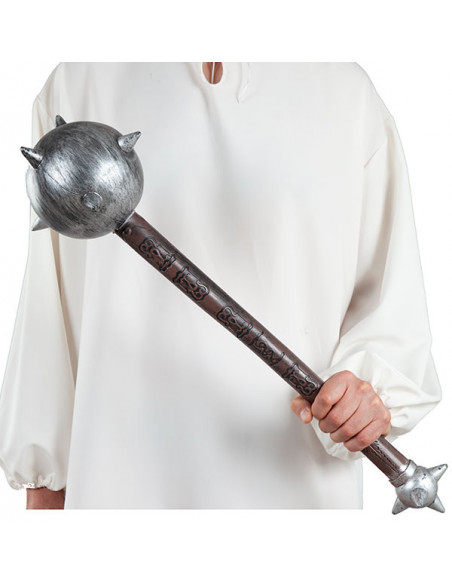 Maza medieval envejecida adulto