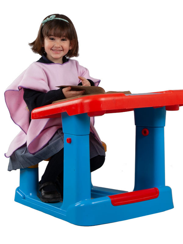 Poncho para el colegio infantil rosa pupitre