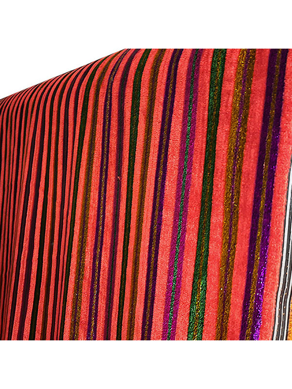 Tela terciopelo con rayas de colores rojo