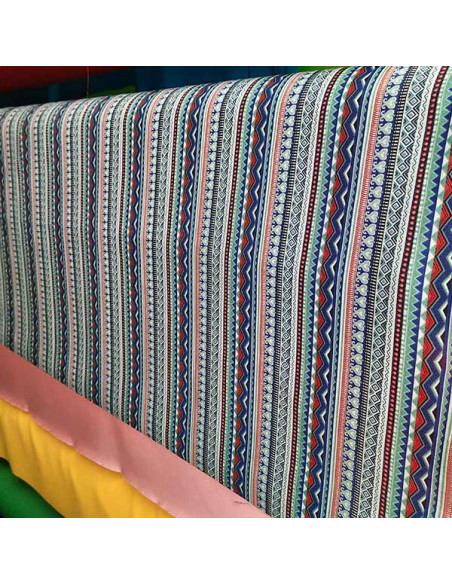 Tela estampado étnico lateral