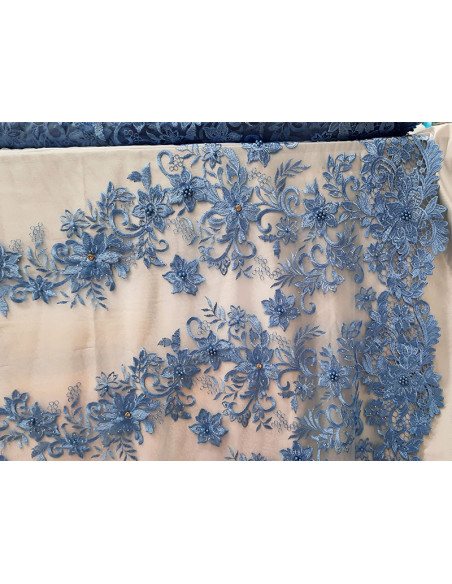 Tul bordado con pedrería Renato