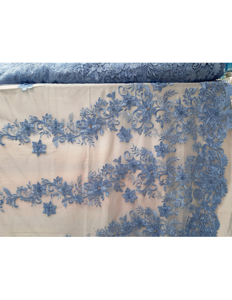 Tul bordado con pedrería Renato celeste
