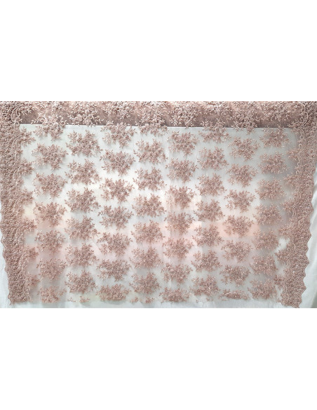 Tul bordado con hilo y piedras Anne