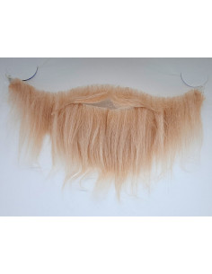 Barba rubia con bigote liso